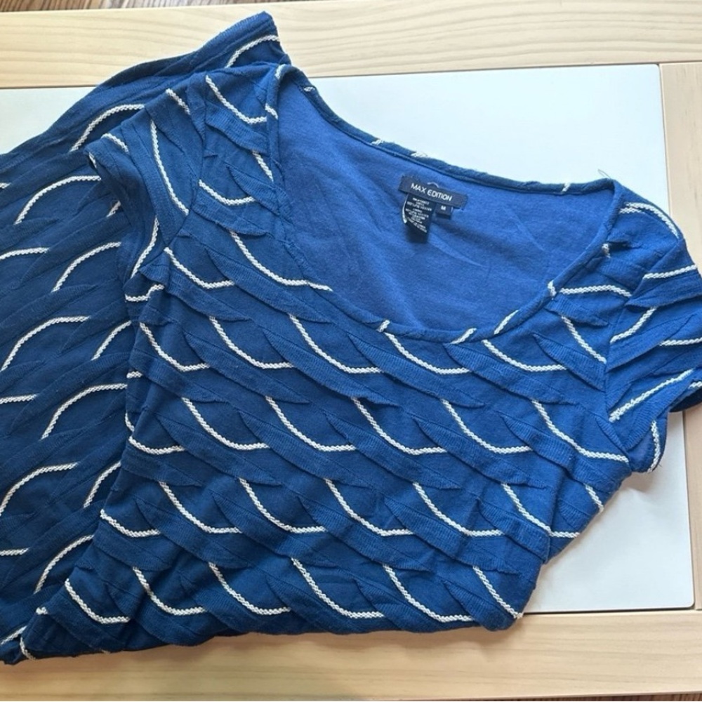 Max Edition Blue White Short Sleeve Dress Ocean Waves Feathers M Stretchy